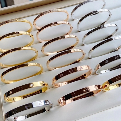 kopen Liefde Diamanten Armband Set 18k Solid Gold Armband Natuurlijke Diamant Au750 Juwelen online manufacture
