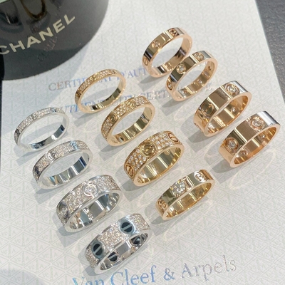 kopen Liefdesband Diamant geplaveide replica Verlovingsringen 18k goud online manufacture