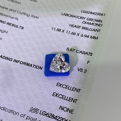Synthetische 5,67 karaat Lab Produced Diamonds VS2 Helderheid F Kleur